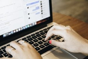 Cómo hacer publicidad en Facebook para negocios pequeños